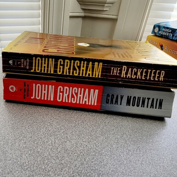 John Grisham books Gray Mountain AND John Grisham The Racketeer - Picture 3 of 4